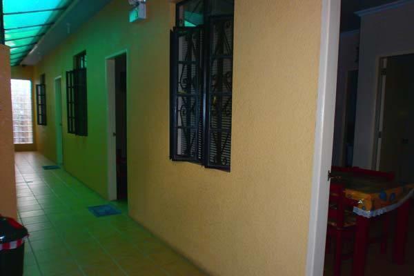 Lyn'S Do Drop Inn Transient House Baguio City Δωμάτιο φωτογραφία